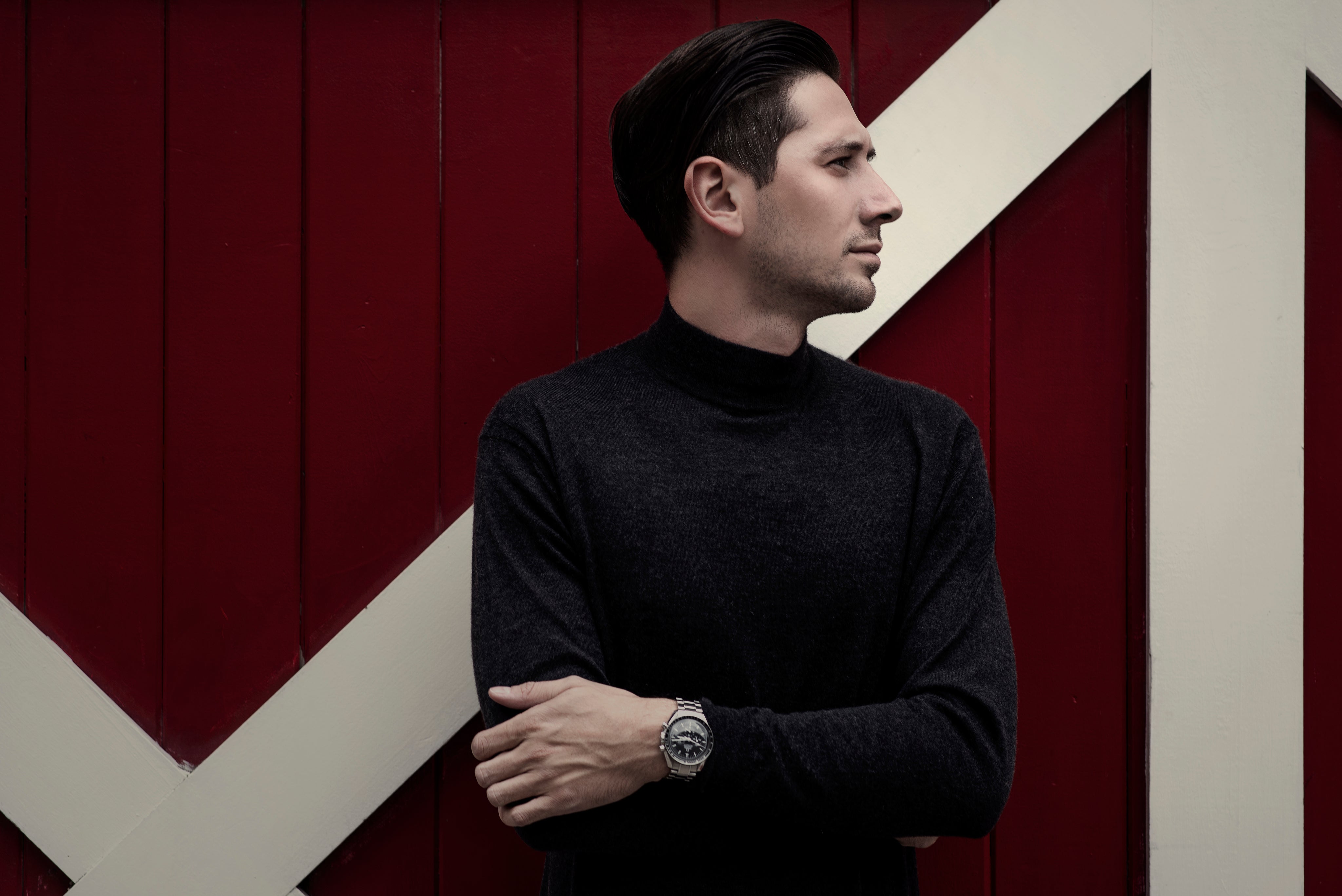 files/mens-fall-fashion-by-red-wall.jpg